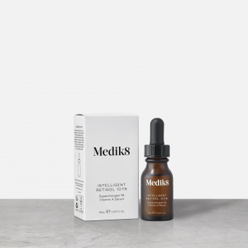 Сироватка з вітаміном А Medik8 Intelligent Retinol 10TR 15mL