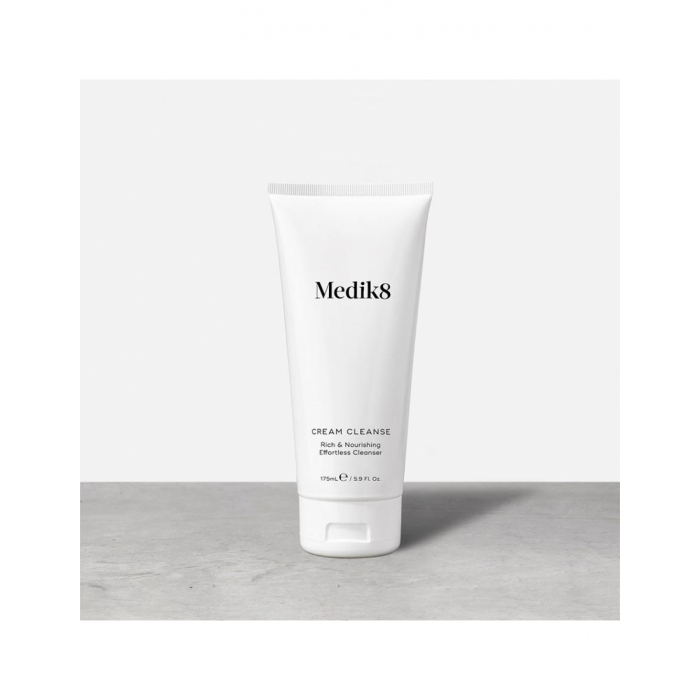 Кремовий засіб для очищення й живлення шкіри Medik8 Cream Cleanse 175mL