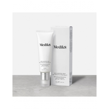 Антивіковий зволожуючий сонцезахисний крем SPF 50 Medik8 Advanced Day Ultimate Protect 50mL