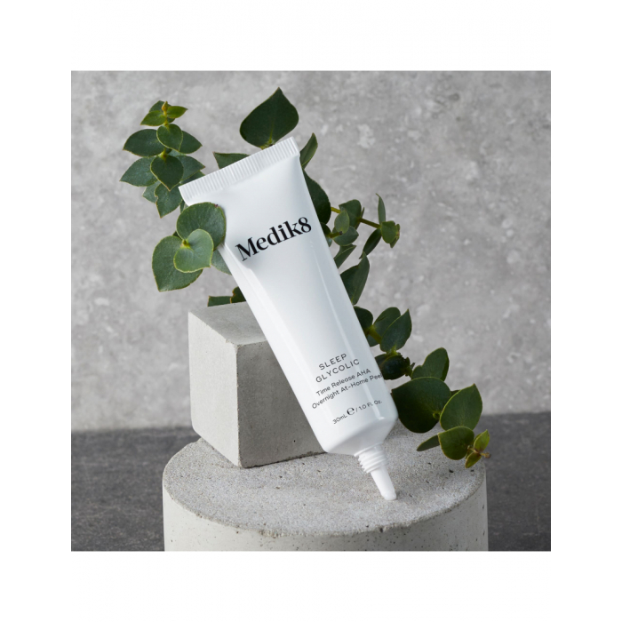 Нічна сироватка Medik8 Sleep Glycolic 30mL