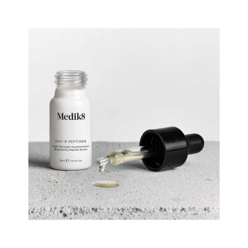 Освітлювальна пептидна сироватка Medik8 Oxy-r Peptides 2*10 mL